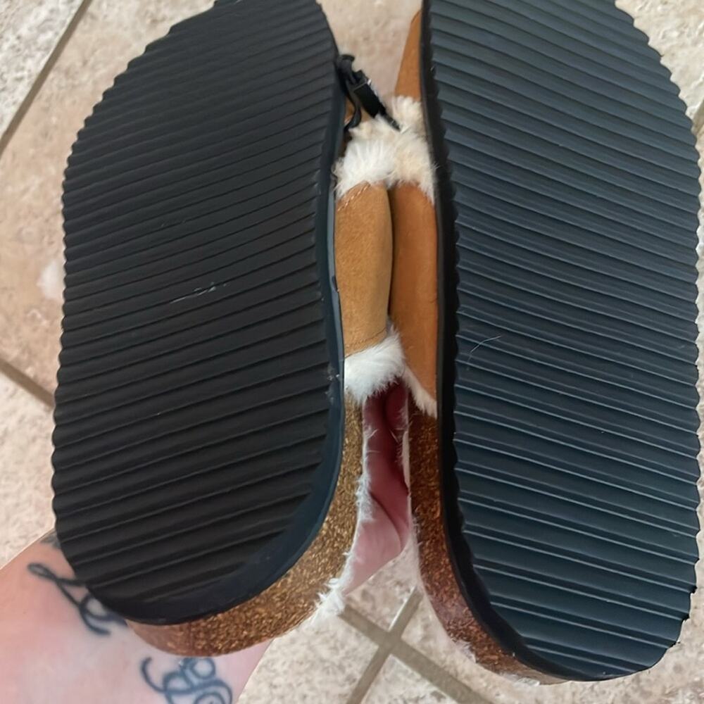 ZARA Faux Fur Lined Leather Slide Sandals - Picture 10 of 16